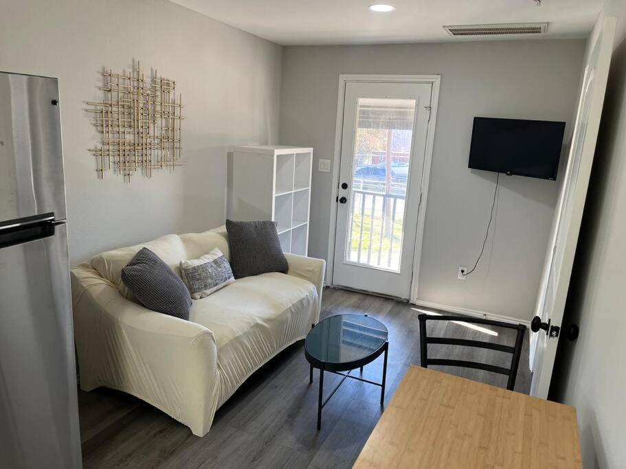 Quaint 1 Bd Close To Downtown Хьюстон Экстерьер фото